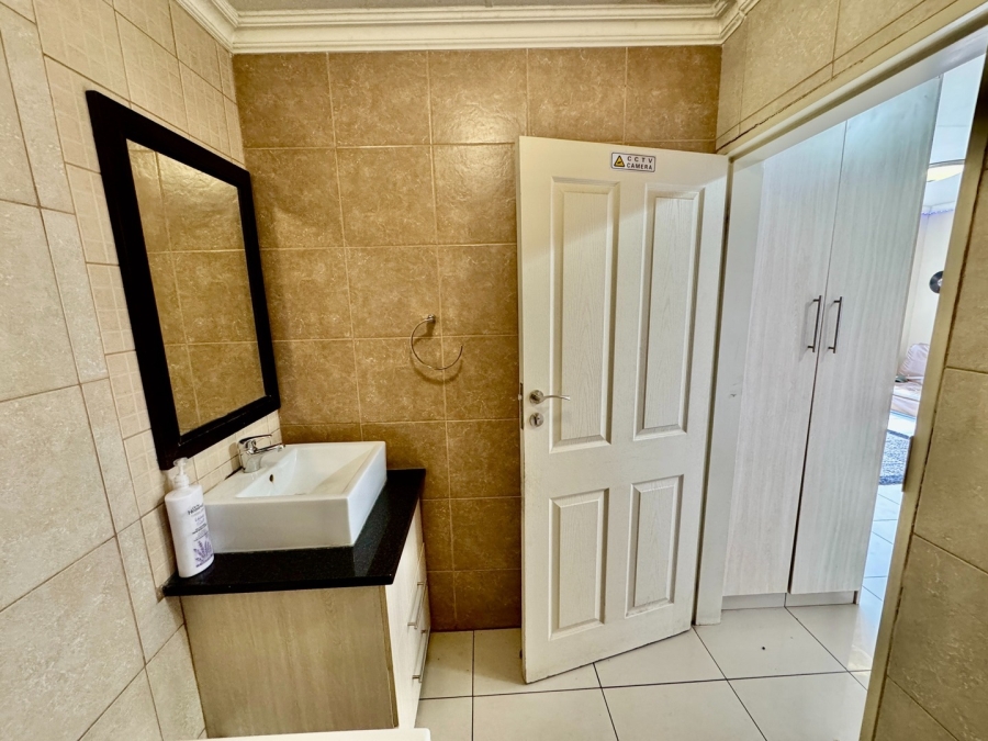 2 Bedroom Property for Sale in Die Bult North West